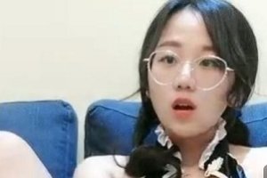 精选斗鱼当红主播（可爱的小骚）道具大礼包