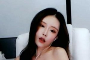 精选斗鱼高人气颜值女神《原来是晨熙吖》作品