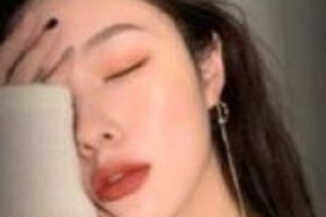 花椒妖娆妩媚女主播（想静静吖）私人订制