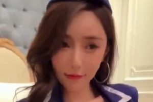 秀人网模特女神《王馨瑶》今年最新制服诱惑