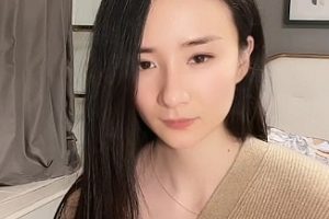 国际版抖音美新娘3美女们为了流量也是拼了