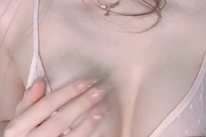 次元虫洞《樱狸子》春汨花音