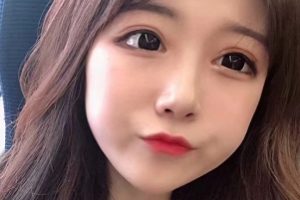 抖音网红『江户川阿姨』弹力摇短视频