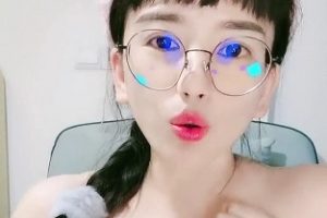 六六社-艺校学妹的高颜值脸蛋像天使