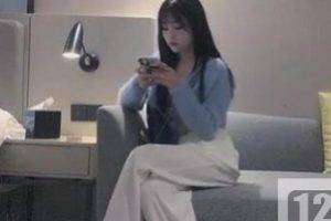 最新热门抖音网红《兰兰鹿鹿》2700元种子原片视频