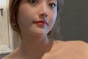 反差24弹之打粑粑私拍17位反差