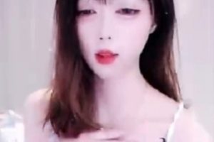 虎牙网红<小软软>私人全果定制