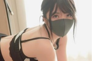 火爆Hongkong网红美少女[HongKongDoll]情人节特辑 真心话大冒险 迷人胴体内S[1V2G]