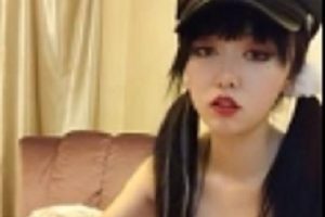 果冻传媒气质女王（婳宜）黑丝高跟鞋展示绝美玉足 [29V-3.6G]