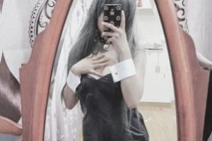 Twitter喜欢在户外运动的反差美少女（咩了个咩）[89V，2.4G]