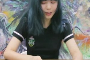 Twitter（橙子大湿）发起的读书活动，各种类型小姐姐不一般的阅读体验 [106V，6.2G]