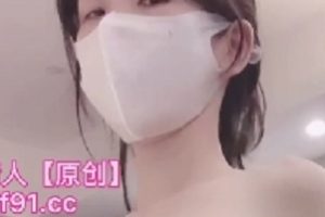 粉色情人口红，4V，4.6克，度盘