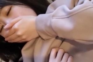 长发美少女自拍视频，完美对象妹妹的毛毛揭秘