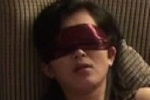 丝袜控的老公为绿帽奴，和单身男子一起去旅游，共有235张图片和7个视频，总大小为11.3G。