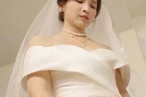 团建趣事大公开！麻豆合集43V-2.8G，玩神C吹金手指湾湾国媒前任新娘全收录