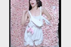 灵魂舞者咬一口兔娘全网最火作品打包下载，15V-9.5G4K资源，舞姿优美令人着迷！