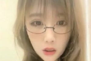 御姐眼镜娘沈云琛直播诱惑大罩杯视频350M百度云下载