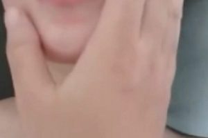 烧嫂子新作：瑜伽视频精彩上贤娆让你轻松练习