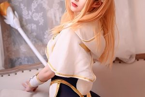 Vams子推特散图合集：黑色旗袍、兔女郎、蛇皮泳装，酒吞童子，光辉，多样风格视频下载