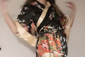 露脸王菲举牌定制视频15.7g火爆收藏