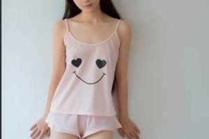 虎牙反差妹子鱼丸崽崽散播合集774分钟