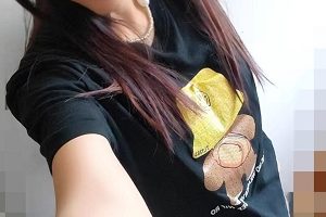 温情母女游戏：刘岚的视频珍藏