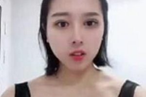 快手主播敏敏一路向前自我安慰合集2.4G，颜值与技巧并重，第一视角体验