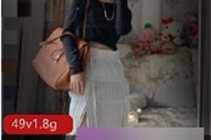 极限互动推特绅士DC10102最新三人游合集12V45G，探花级颜值身材展示