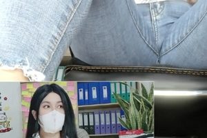 百度云资源小雅Coffee_Mall_Gym办公室玩具实战直播合集148部286.4G，眼镜OL湿痕特写含男同事互动