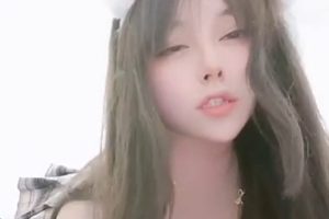 华矩公会童颜大罩杯miko41v9.1g定制珍藏版蕾丝勒痕+点播视角