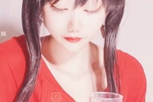 某音软甜糯米糍JK束缚102部33G御姐范儿