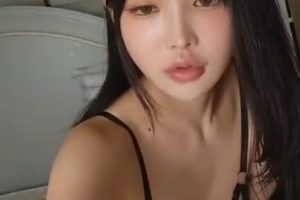 韩国小李璐50部合集3G丰腴翘臀