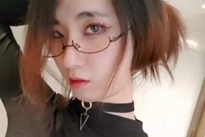 宇宸酱1.2G伪娘NV自拍合集好勾魂