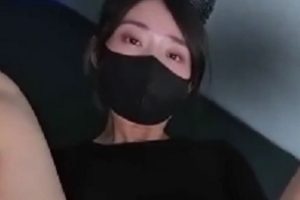 斗鱼网红小姐姐深夜到访，曼妙好身材弹力摇表演[1V+286MB]