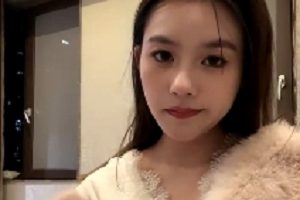 宅男女神小雨儿私密秀7V2.25G颜值逆天大胆释放