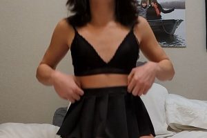 伪娘JazzzBerrry网盘视频合集多部8G媚态拉满